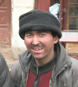 Coalman in Kashgar (pix: Alison Bate)