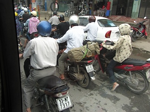 Pix motorbikes in hanoi